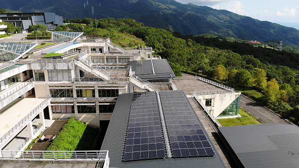 本校蘭陽校園於今年啟用太陽能發電